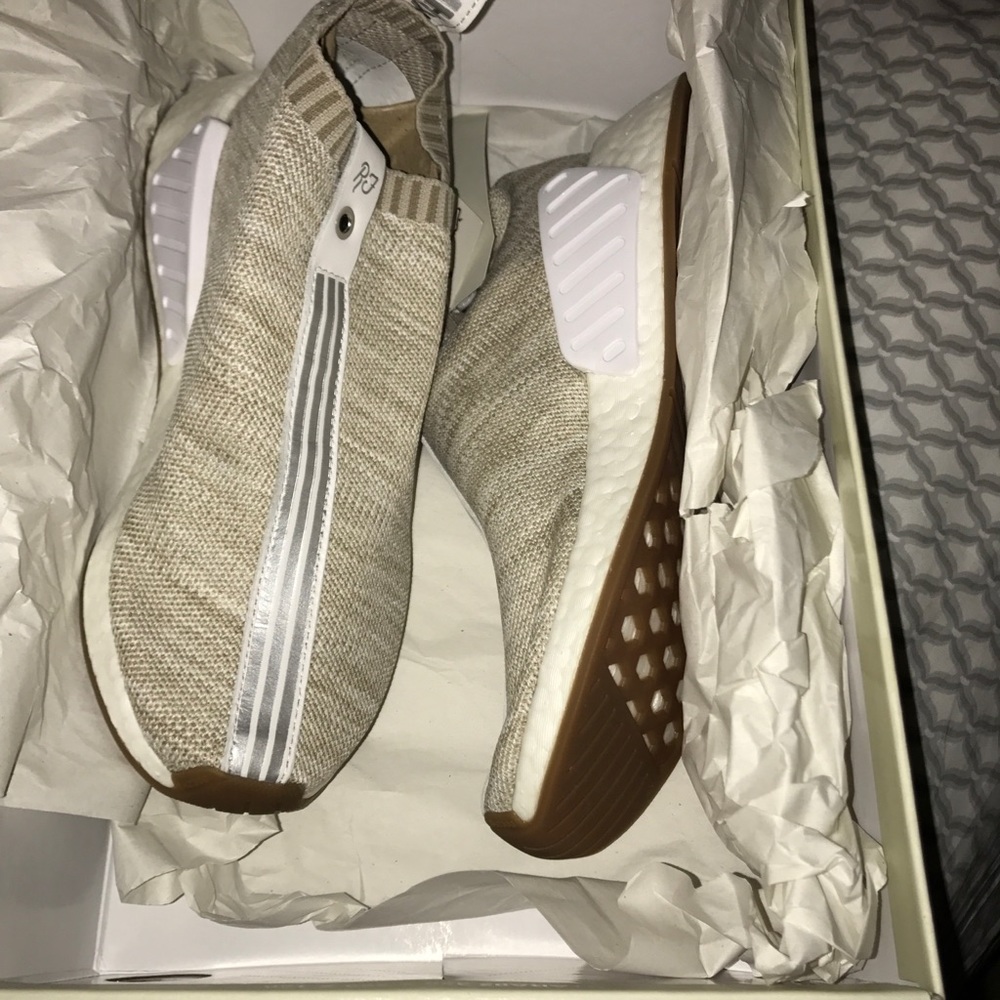 Adidas NMD CS2 Kith X Naked Sandstone 6 - Picture 4 of 6